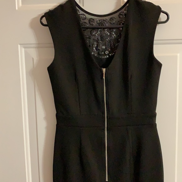 Black London dress company with quality sequins - Picture 9 of 15